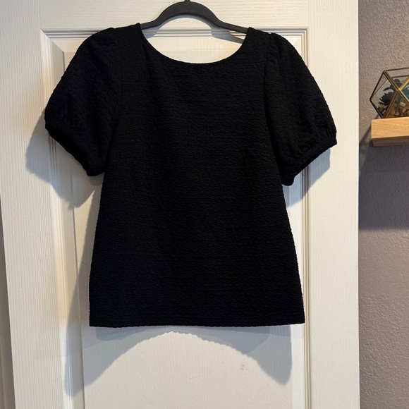 Porridge Tops - Elegant Black Textured Women's Blouse